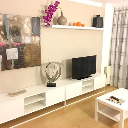Apartment Spacious In With Shared Pool 85 M² Terrassa
